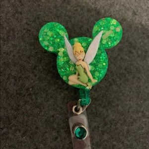 Retractable   Badge reel